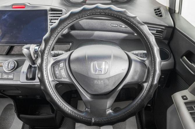 Honda Freed I с пробегом 2010 года, цена 1 149 000 рублей, 164000 км, компактвэн, Автокод Объявления