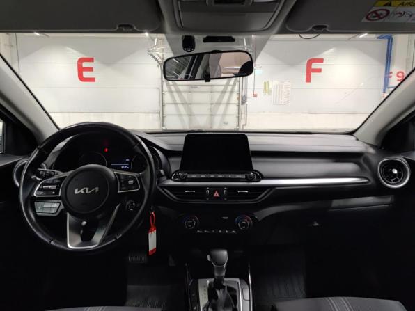 Kia Cerato IV Рестайлинг с пробегом 2021 года, цена 2 390 000 рублей, 57176 км, седан, Автокод Объявления