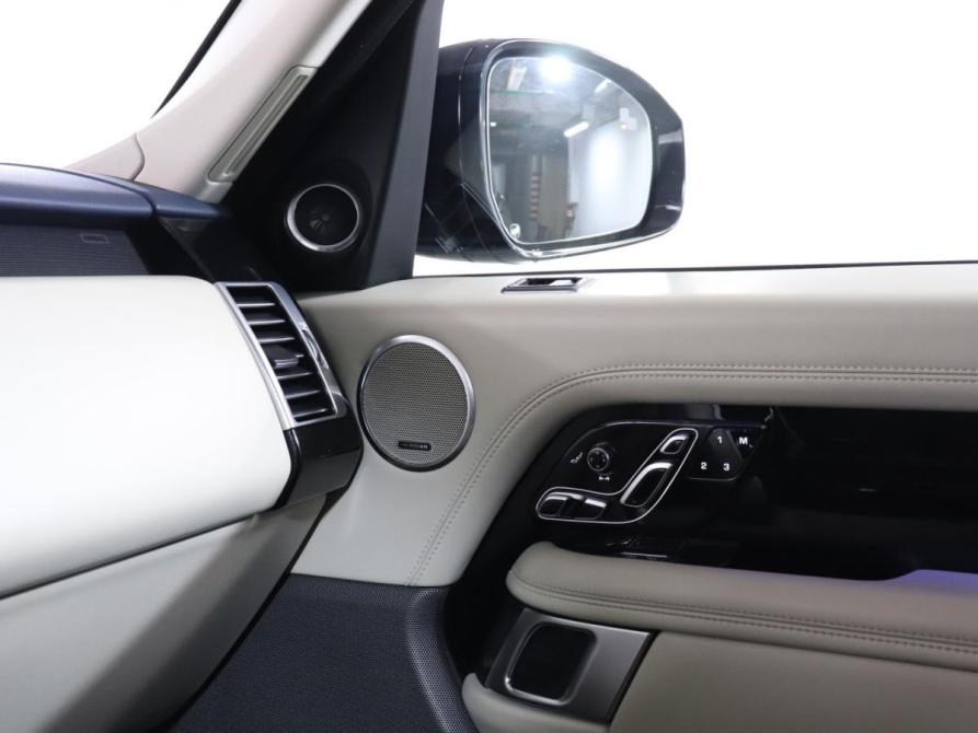 Land Rover Range Rover IV Рестайлинг Москва  - изображение 20