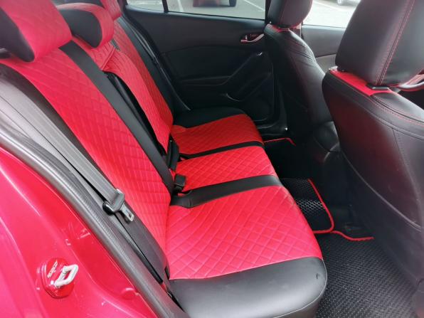 Mazda 3 III (BM) с пробегом 2013 года, цена 1 050 000 рублей, 252000 км, седан, Автокод Объявления