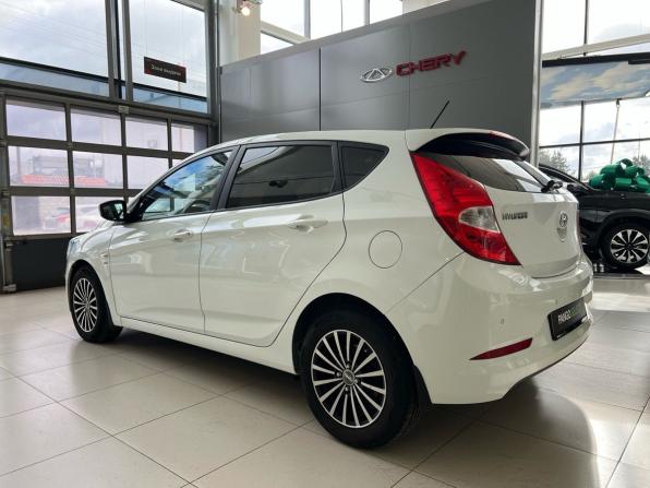 Hyundai Solaris I Рестайлинг с пробегом 2014 года, цена 1 099 000 рублей, 97908 км, хэтчбек, Автокод Объявления