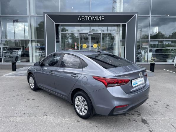 Hyundai Solaris II с пробегом 2018 года, цена 1 222 500 рублей, 150765 км, седан, Автокод Объявления