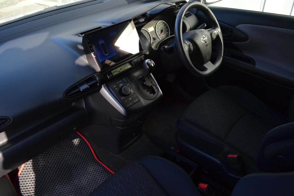 Toyota Wish II Старый Оскол  - изображение 18