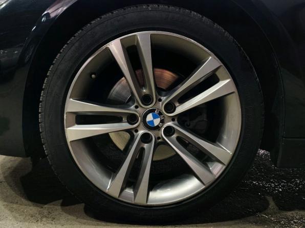 BMW 3 серии VI (F3x) Рестайлинг с пробегом 2018 года, цена 2 200 000 рублей, 135411 км, седан, Автокод Объявления