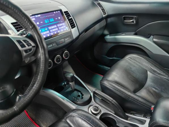 Mitsubishi Outlander II с пробегом 2007 года, цена 1 099 000 рублей, 367000 км, внедорожник, Автокод Объявления