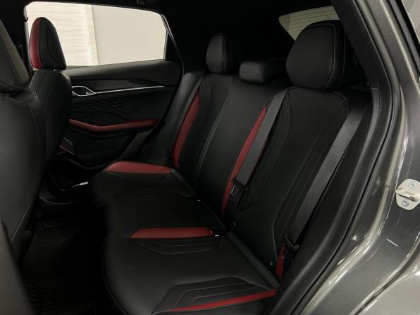 Geely Coolray I Рестайлинг с пробегом 2024 года, цена 2 140 000 рублей, 18000 км, внедорожник, Автокод Объявления