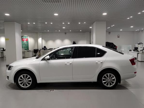 Skoda Octavia III (A7) с пробегом 2016 года, цена 1 390 000 рублей, 137084 км, лифтбек, Автокод Объявления