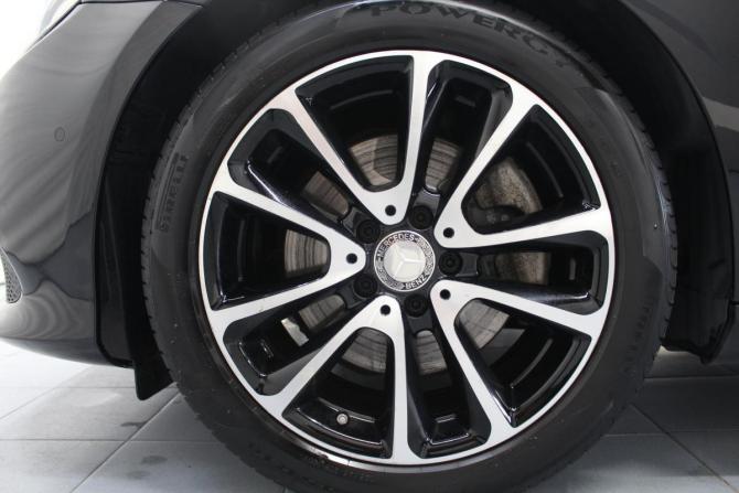 Mercedes-Benz E-Класс V (W213 S213 C238) с пробегом 2016 года, цена 3 299 000 рублей, 55325 км, седан, Автокод Объявления
