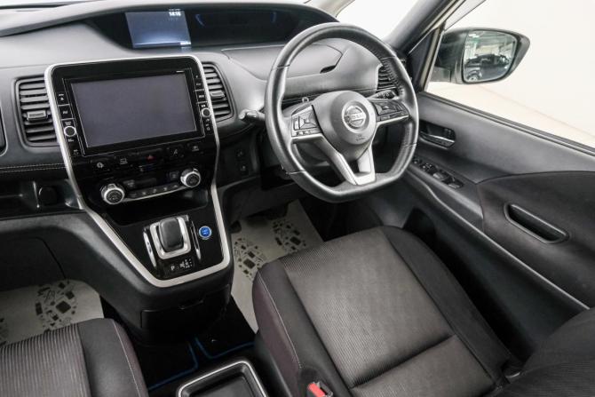 Nissan Serena V (C27) с пробегом 2018 года, цена 1 859 000 рублей, 86000 км, минивэн, Автокод Объявления