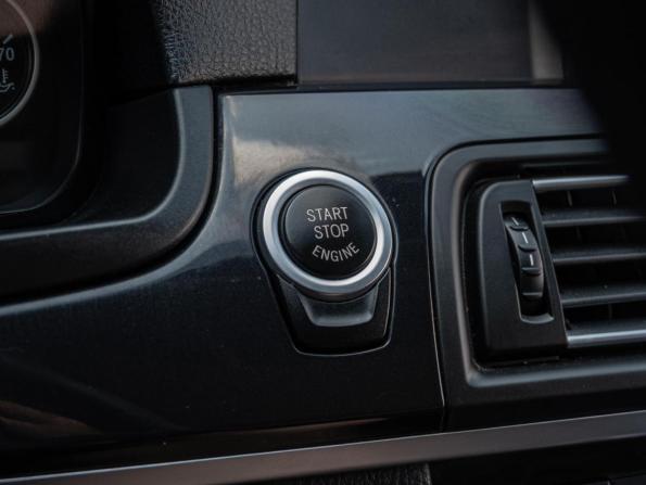 BMW 5 серии VI (F10/F11/F07) с пробегом 2011 года, цена 2 190 000 рублей, 190701 км, седан, Автокод Объявления