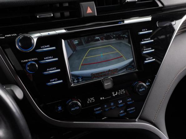 Toyota Camry VIII (XV70) с пробегом 2019 года, цена 3 090 000 рублей, 63707 км, седан, Автокод Объявления