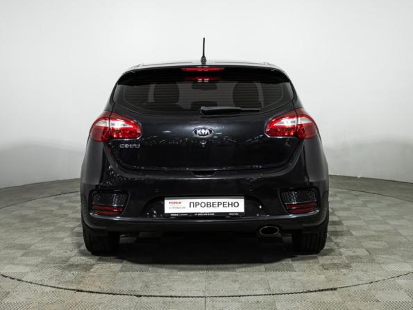 Kia Ceed II Рестайлинг с пробегом 2015 года, цена 1 370 000 рублей, 124024 км, хэтчбек, Автокод Объявления
