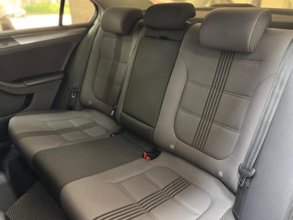 Volkswagen Jetta VI Рестайлинг с пробегом 2016 года, цена 1 450 000 рублей, 134000 км, седан, Автокод Объявления