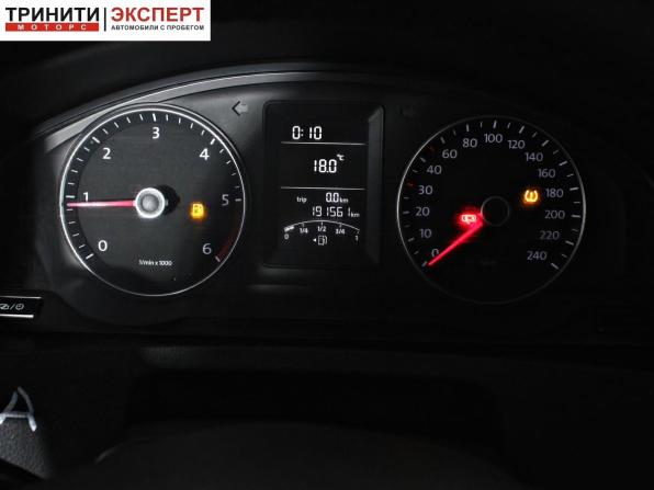 Volkswagen Transporter T5 Рестайлинг с пробегом 2015 года, цена 1 795 000 рублей, 191541 км, минивэн, Автокод Объявления