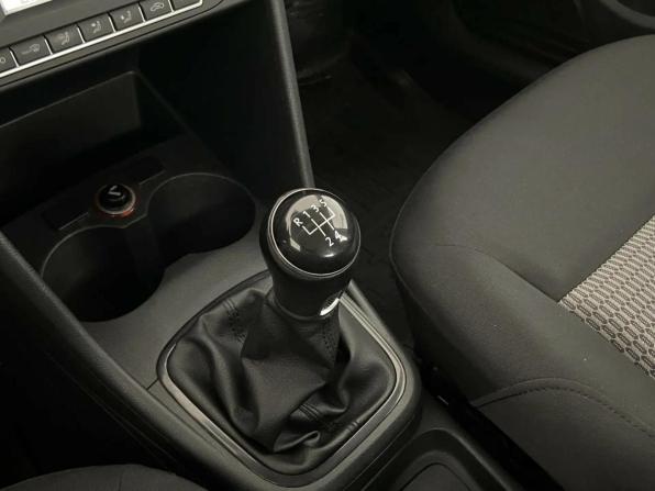 Volkswagen Polo V с пробегом 2015 года, цена 1 025 000 рублей, 70965 км, седан, Автокод Объявления