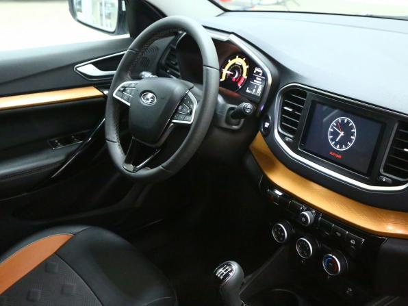 Lada (ВАЗ) Vesta I Рестайлинг (NG) с пробегом 2023 года, цена 1 345 000 рублей, 14000 км, седан, Автокод Объявления