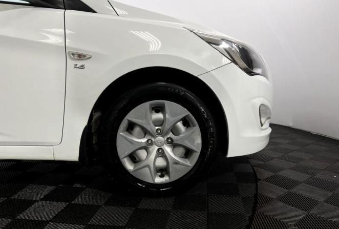 Hyundai Solaris I Рестайлинг с пробегом 2015 года, цена 1 260 000 рублей, 113325 км, седан, Автокод Объявления