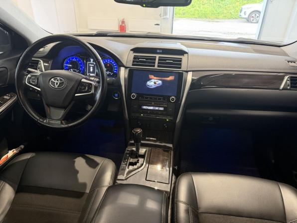 Toyota Camry VII (XV50) Рестайлинг с пробегом 2015 года, цена 1 923 000 рублей, 97886 км, седан, Автокод Объявления