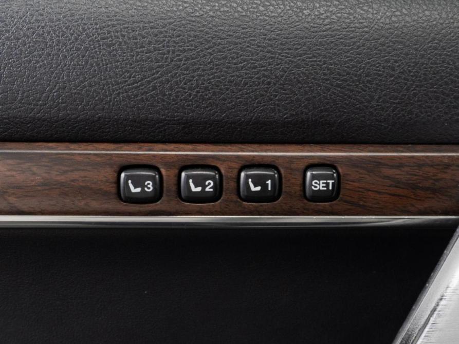 Toyota Land Cruiser 200 Series Рестайлинг 2 Тюмень  - изображение 23
