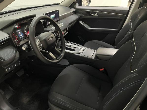 Haval Jolion I с пробегом 2022 года, цена 1 599 000 рублей, 91710 км, внедорожник, Автокод Объявления