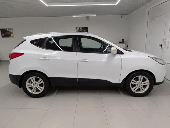 Hyundai ix35 I с пробегом 2010 года, цена 920 000 рублей, 249570 км, внедорожник, Автокод Объявления