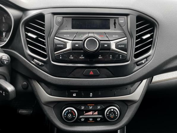 Lada (ВАЗ) Vesta I с пробегом 2015 года, цена 735 000 рублей, 82555 км, седан, Автокод Объявления