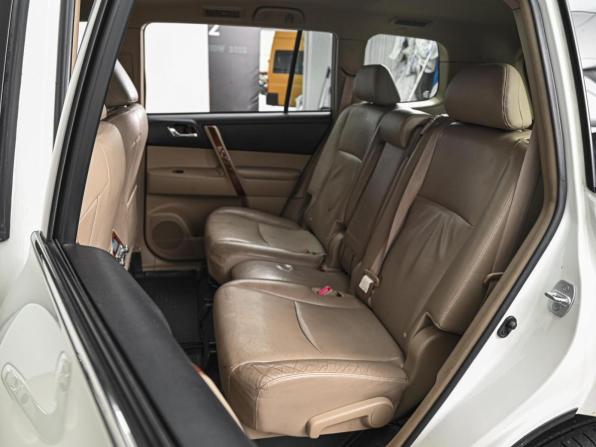 Toyota Highlander II (XU40) Рестайлинг с пробегом 2010 года, цена 1 798 000 рублей, 162823 км, внедорожник, Автокод Объявления