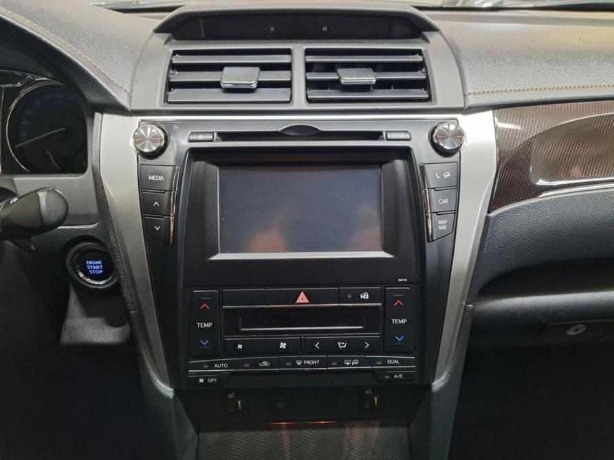 Toyota Camry VII (XV50) Рестайлинг Набережные Челны  - изображение 13