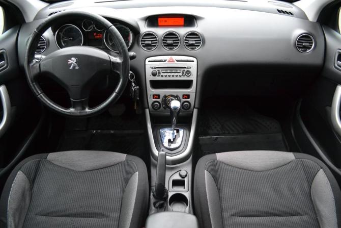 Peugeot 308 I Рестайлинг с пробегом 2011 года, цена 450 000 рублей, 220876 км, хэтчбек, Автокод Объявления