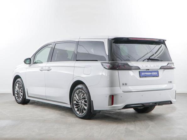 Voyah Dream I с пробегом 2023 года, цена 4 999 077 рублей, 34419 км, минивэн, Автокод Объявления