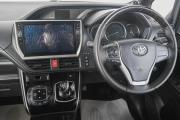 Toyota Esquire I Кемерово  - изображение 40