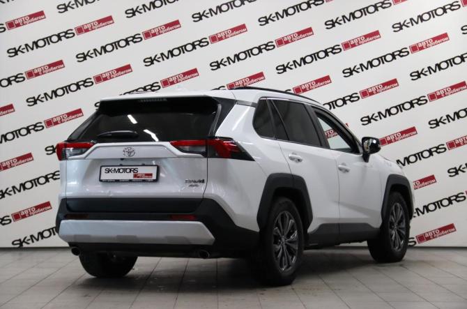 Toyota RAV4 V (XA50) с пробегом 2023 года, цена 3 795 950 рублей, 29864 км, внедорожник, Автокод Объявления