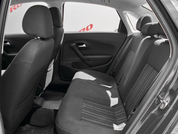 Volkswagen Polo V Рестайлинг с пробегом 2017 года, цена 950 000 рублей, 161158 км, седан, Автокод Объявления