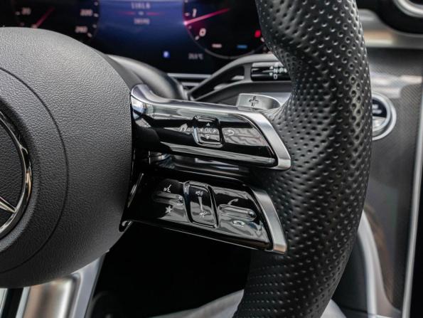 Mercedes-Benz C-Класс V (W206) с пробегом 2022 года, цена 5 750 000 рублей, 38590 км, седан, Автокод Объявления