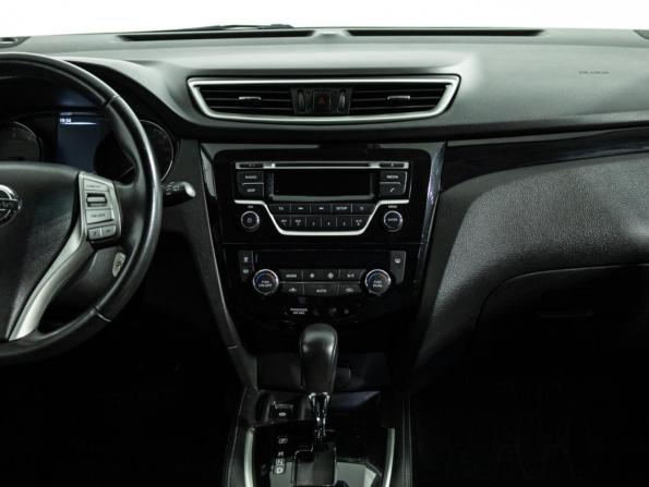 Nissan Qashqai II с пробегом 2018 года, цена 1 704 700 рублей, 141909 км, внедорожник, Автокод Объявления