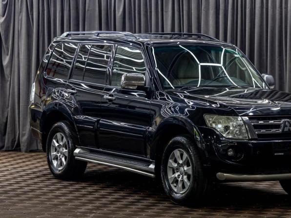 Mitsubishi Pajero IV Рестайлинг 1 с пробегом 2014 года, цена 1 765 000 рублей, 135000 км, внедорожник, Автокод Объявления