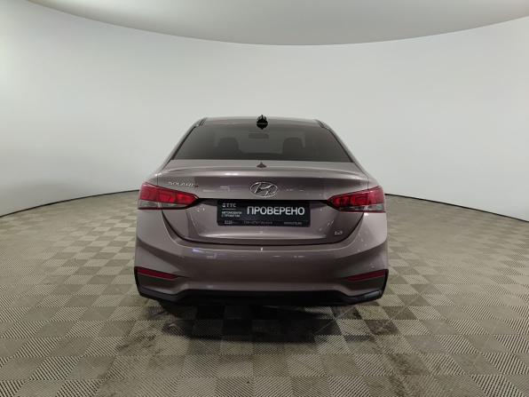Hyundai Solaris II с пробегом 2018 года, цена 1 250 000 рублей, 180000 км, седан, Автокод Объявления