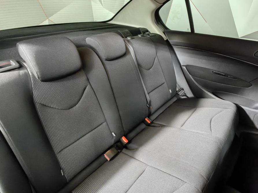 Peugeot 408 I Москва  - изображение 16