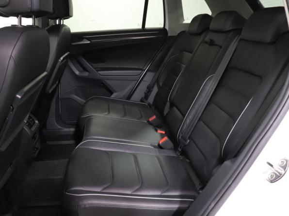 Volkswagen Tiguan II с пробегом 2020 года, цена 3 349 000 рублей, 72455 км, внедорожник, Автокод Объявления