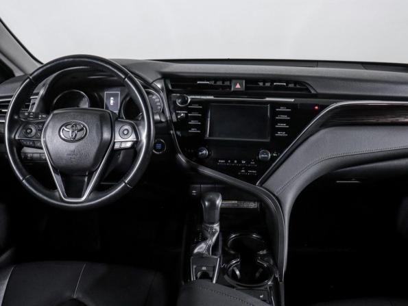 Toyota Camry VIII (XV70) с пробегом 2019 года, цена 2 253 000 рублей, 154515 км, седан, Автокод Объявления