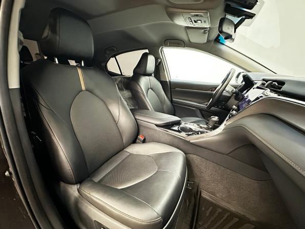 Toyota Camry VIII (XV70) с пробегом 2021 года, цена 3 210 000 рублей, 12100 км, седан, Автокод Объявления