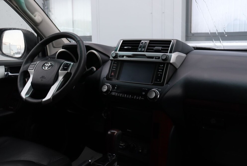 Toyota Land Cruiser Prado 150 Series Рестайлинг 1 Нижний Новгород  - изображение 10