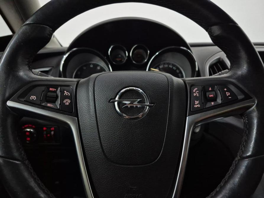 Opel Astra J Рестайлинг Альметьевск  - изображение 20