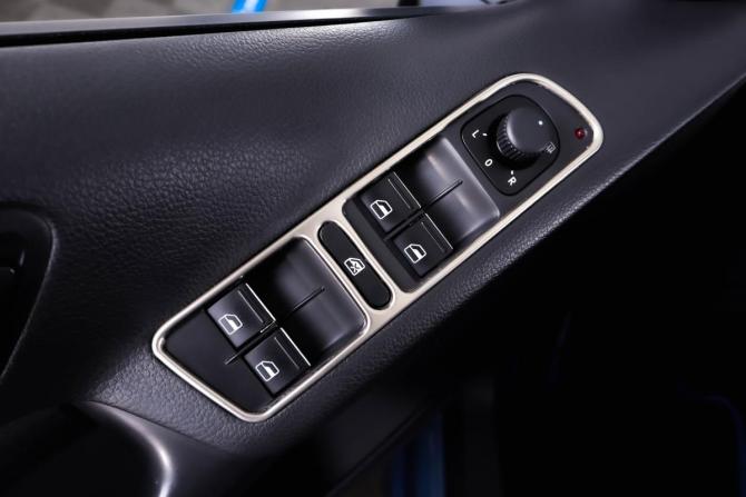 Volkswagen Tiguan I с пробегом 2011 года, цена 1 429 000 рублей, 183000 км, внедорожник, Автокод Объявления