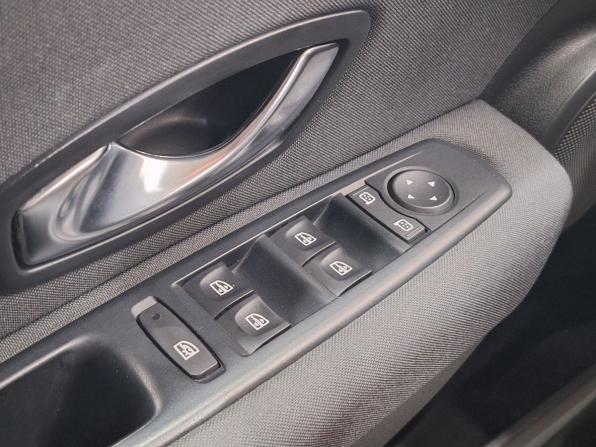 Renault Megane III с пробегом 2012 года, цена 820 000 рублей, 91907 км, хэтчбек, Автокод Объявления