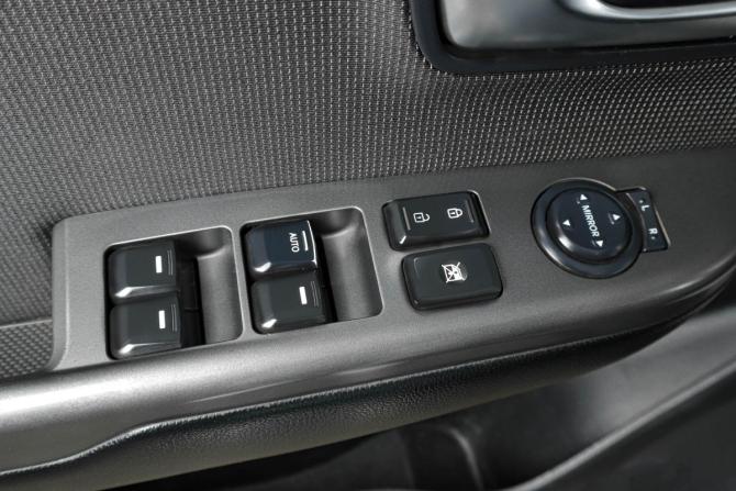 Kia Rio III Рестайлинг с пробегом 2016 года, цена 1 129 000 рублей, 175000 км, хэтчбек, Автокод Объявления
