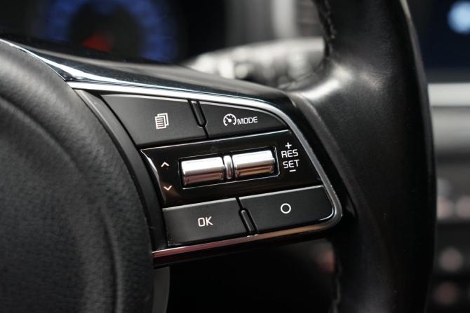 Kia Sportage IV Рестайлинг с пробегом 2020 года, цена 2 570 000 рублей, 116000 км, внедорожник, Автокод Объявления