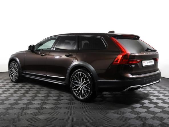 Volvo V90 Cross Country I с пробегом 2019 года, цена 2 690 000 рублей, 235466 км, универсал, Автокод Объявления