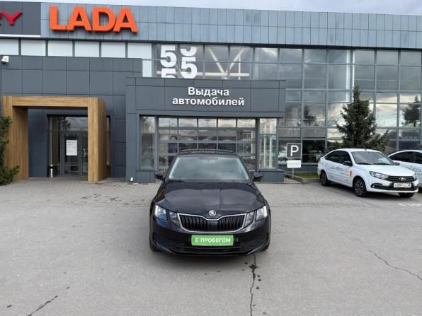 Skoda Octavia III (A7) Рестайлинг с пробегом 2017 года, цена 1 230 000 рублей, 130000 км, лифтбек, Автокод Объявления