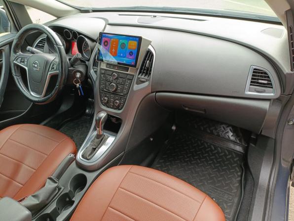 Opel Astra J Рестайлинг с пробегом 2013 года, цена 639 000 рублей, 185383 км, хэтчбек, Автокод Объявления